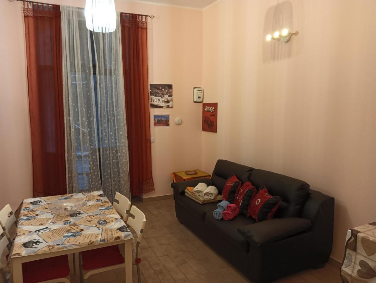 Vintage House Center Apartment Catania Exterior photo